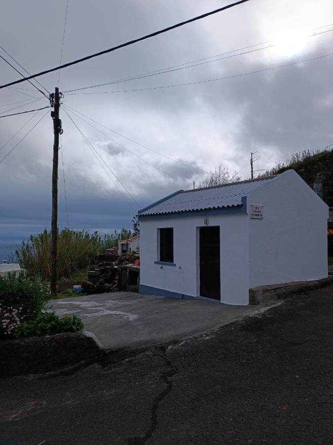 Alojamento Local M&I Lajes das Flores Exterior foto